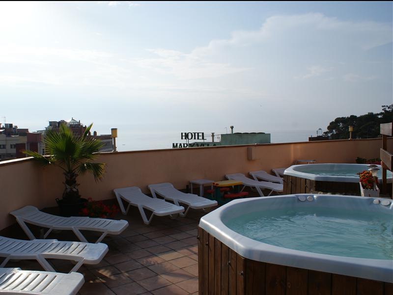 Blanco Y Negro Apartments Lloret de Mar Buitenkant foto